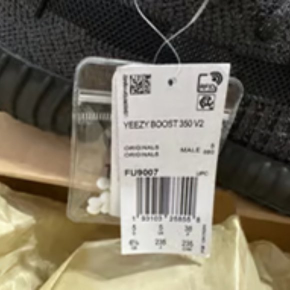 Yeezy Adidas Boost 350 V2 Static Reflective in Black main image 7